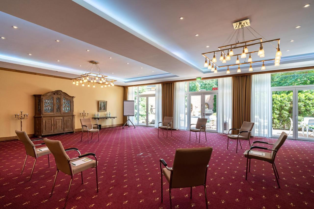 Waldhotel Tannenhaeuschen Wesel  Exteriör bild